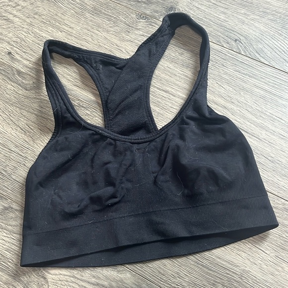 Other - Black sports bra
